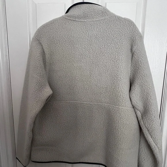 Patagonia Cream Cowl Neck Fleece Sweater - Picture 2 of 3